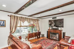 93 Gilroy Ave, Uniondale, NY 11553 - Photo 5