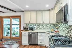 93 Gilroy Ave, Uniondale, NY 11553 - Photo 11
