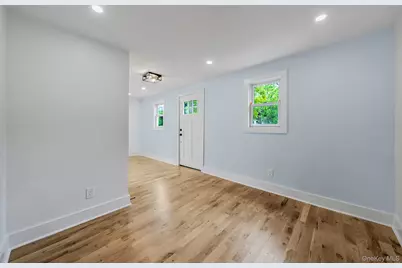 295 Cuba Hill Road, Huntington, NY 11743 - Photo 5
