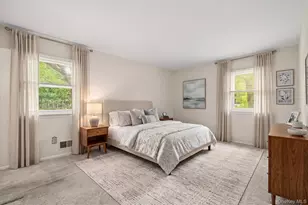 35 Milford Ln, Suffern, NY 10901 - Photo 19