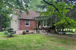 8 Mountain View, Suffern, NY 10901 - Photo 3