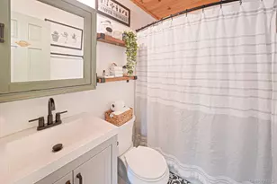 8 Hill St E, Wading River, NY 11792 - Photo 15