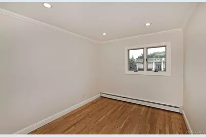 107 Beverly Road, Massapequa, NY 11758 - Photo 17