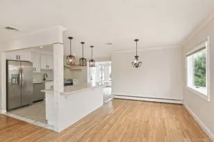107 Beverly Rd, Massapequa, NY 11758 - Photo 11