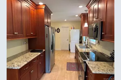 15 Roanoke Road, Patterson, NY 12563 - Photo 7