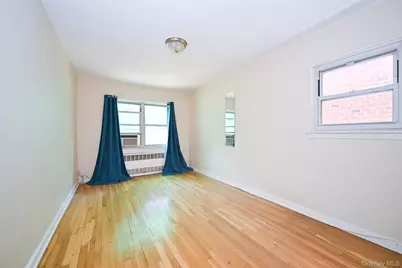 32-69 38th Street, Astoria, NY 11103 - Photo 7