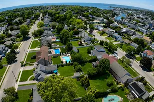 51 Fox Blvd, Massapequa, NY 11758 - Photo 37
