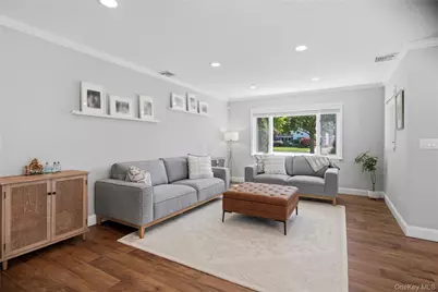 51 Fox Boulevard, Massapequa, NY 11758 - Photo 7