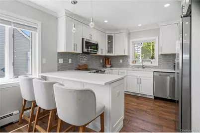 51 Fox Boulevard, Massapequa, NY 11758 - Photo 15