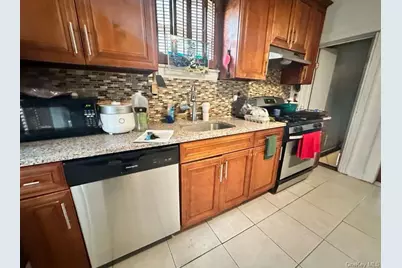 32 Herbert Avenue, Port Washington, NY 11050 - Photo 5