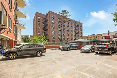 87-26 175th Street, Jamaica, NY 11432 - Photo 3