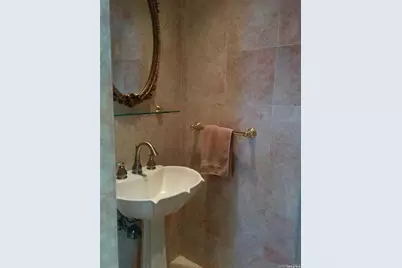 48 Orchard Beach Boulevard, Port Washington, NY 11050 - Photo 9