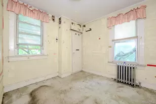 299 Tompkins Ave, Yonkers, NY 10703 - Photo 19