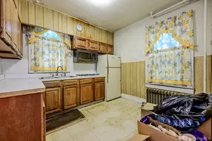 299 Tompkins Ave, Yonkers, NY 10703 - Photo 5