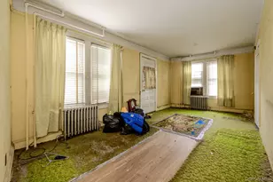 299 Tompkins Ave, Yonkers, NY 10703 - Photo 3
