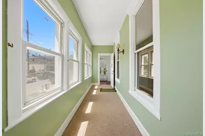 261 E 239th Street, Bronx, NY 10470 - Photo 15