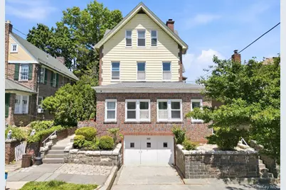 261 E 239th Street, Bronx, NY 10470 - Photo 1