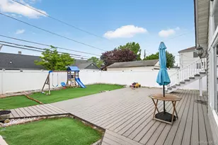 1438 Harding St, North Bellmore, NY 11710 - Photo 23