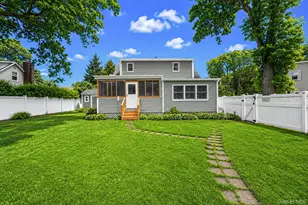 1905 Park Ave, East Meadow, NY 11554 - Photo 7