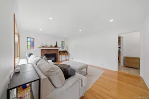 1905 Park Ave, East Meadow, NY 11554 - Photo 9