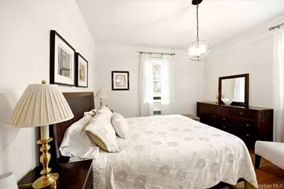 1843 Yates Avenue, Bronx, NY 10461 - Photo 21