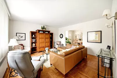 1843 Yates Avenue, Bronx, NY 10461 - Photo 5