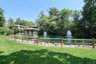 81 Estate Dr, Jericho, NY 11753 - Photo 31
