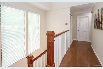 81 Estate Drive, Jericho, NY 11753 - Photo 15