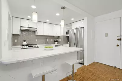 1270 North Avenue #3f, New Rochelle, NY 10804 - Photo 3