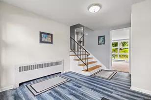 31 Old Farms Rd, Poughkeepsie, NY 12603 - Photo 3