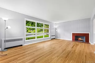 31 Old Farms Rd, Poughkeepsie, NY 12603 - Photo 5