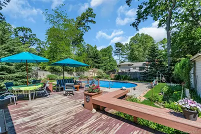 25 Del Place, Hauppauge, NY 11788 - Photo 27