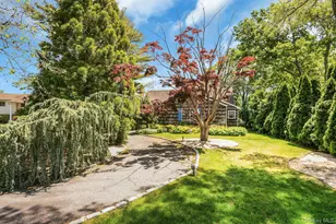 27 Arcadia Dr, Dix Hills, NY 11746 - Photo 3