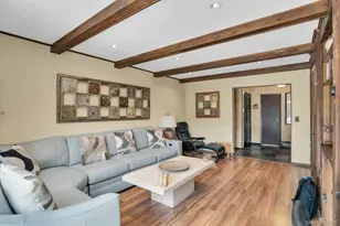 27 Arcadia Dr, Dix Hills, NY 11746 - Photo 25