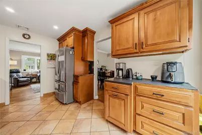 4 Forest Knoll Drive, Suffern, NY 10901 - Photo 13