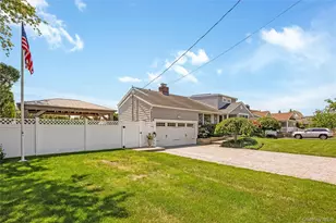 9 W Orlando St, Massapequa, NY 11758 - Photo 11