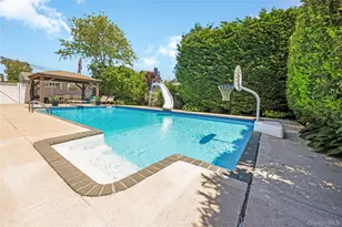 9 W Orlando St, Massapequa, NY 11758 - Photo 17