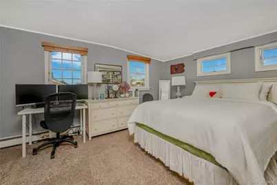 9 W Orlando Street, Massapequa, NY 11758 - Photo 37