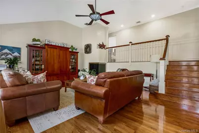 9 W Orlando Street, Massapequa, NY 11758 - Photo 25