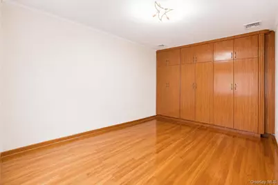 79-19 149th Street, Kew Gardens, NY 11367 - Photo 15