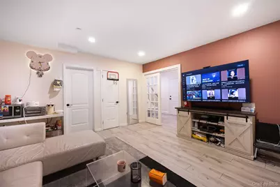 150-50 6th Avenue, Whitestone, NY 11357 - Photo 19