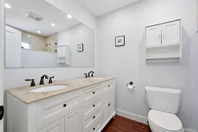 28 Hemlock Lane, Bay Shore, NY 11706 - Photo 23