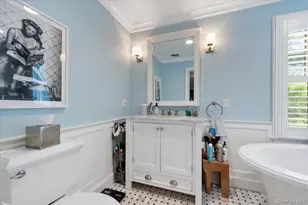 5 Fox Hunt Ct, Cold Spring Harbor, NY 11724 - Photo 19