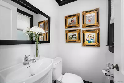 367 Old Mamaroneck Road, White Plains, NY 10605 - Photo 19