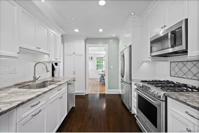 367 Old Mamaroneck Road, White Plains, NY 10605 - Photo 17