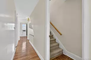 90-06 210th Pl, Queens Village, NY 11428 - Photo 17