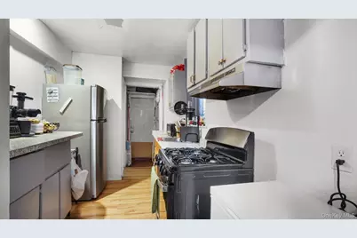 2661 Briggs Avenue #A, Bronx, NY 10458 - Photo 11