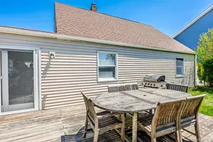 68 Crescent Ln, Levittown, NY 11756 - Photo 39