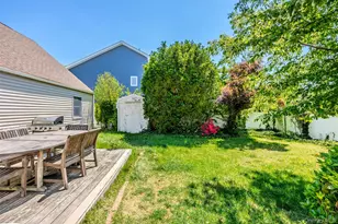 68 Crescent Ln, Levittown, NY 11756 - Photo 35