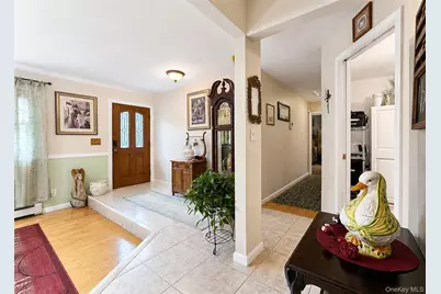 9 Holly Street, Centereach, NY 11720 - Photo 3